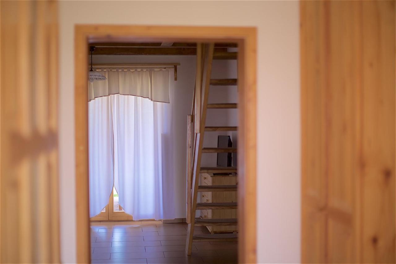 Tourist Farm Apartments Lovrec Jirsovci Eksteriør billede